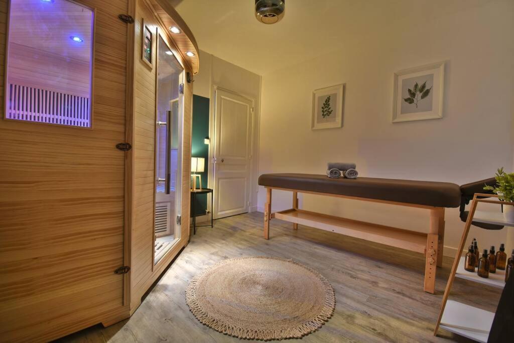 *Au Sauna De Maintenon* Екстериор снимка